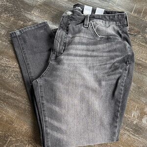 Time and Tru Women's Gray Skinny Jeans